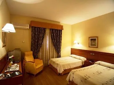 מלון Zodiaco Bailén