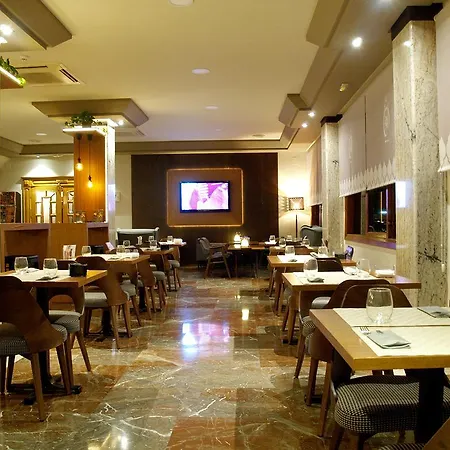 佐迪亚科酒店 酒店 拜伦